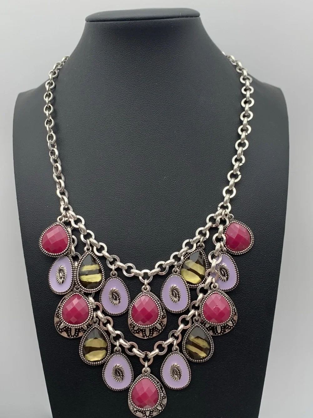 Premier Designs eye catching